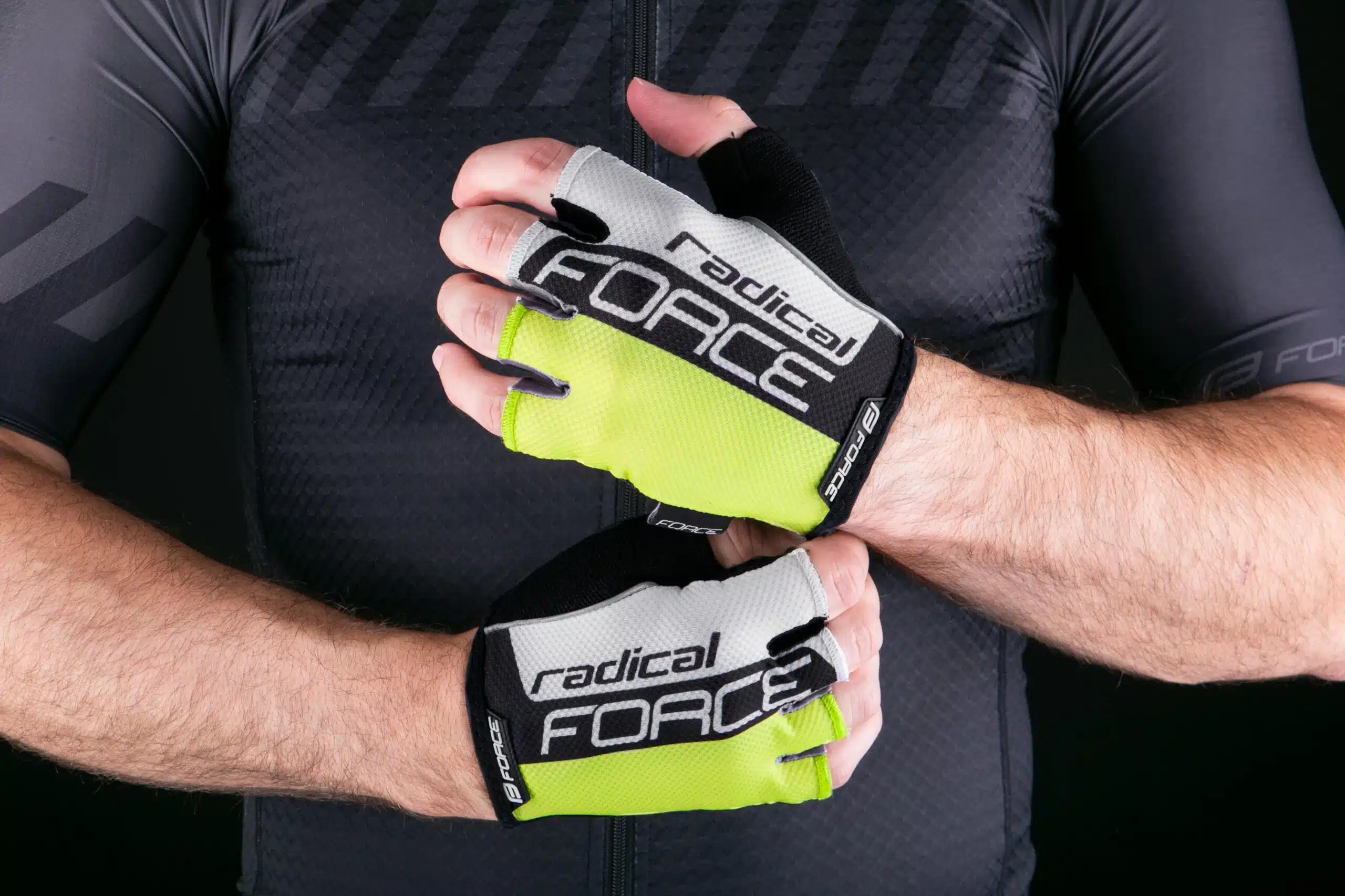 Rękawiczki rowerowe FORCE RADICAL fluo – czarne rozmiar S Force 2wheels.pl - have a bike day! 5