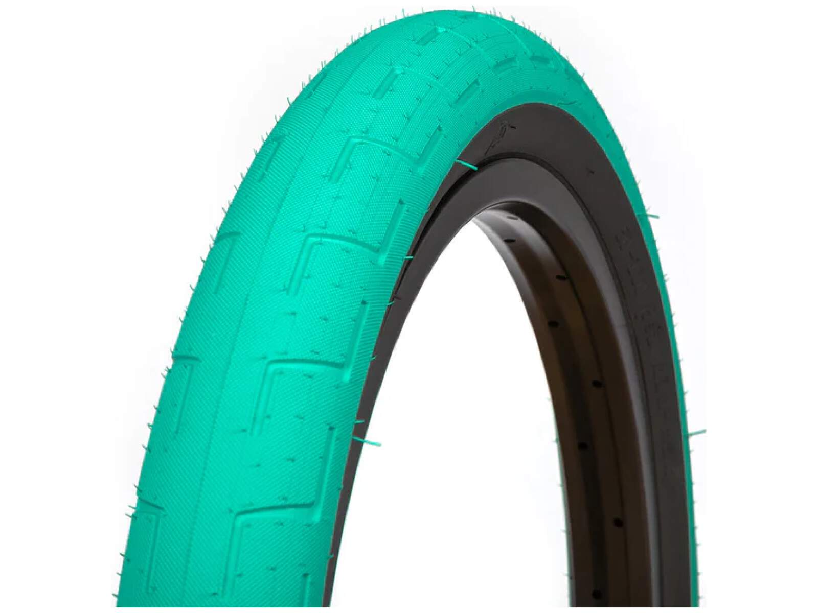 GRINDABLE WALL The Donnastreet sidewalls sit further round the tire wall for better grind performance. SMOOTHER TREAD An all over smoother design provides more grip and less rolling resistance particulalrly in the centre of the tread. QUALITY COMPOUND The highest quality compound is used in our tires for the best grip and that trademark squeak.