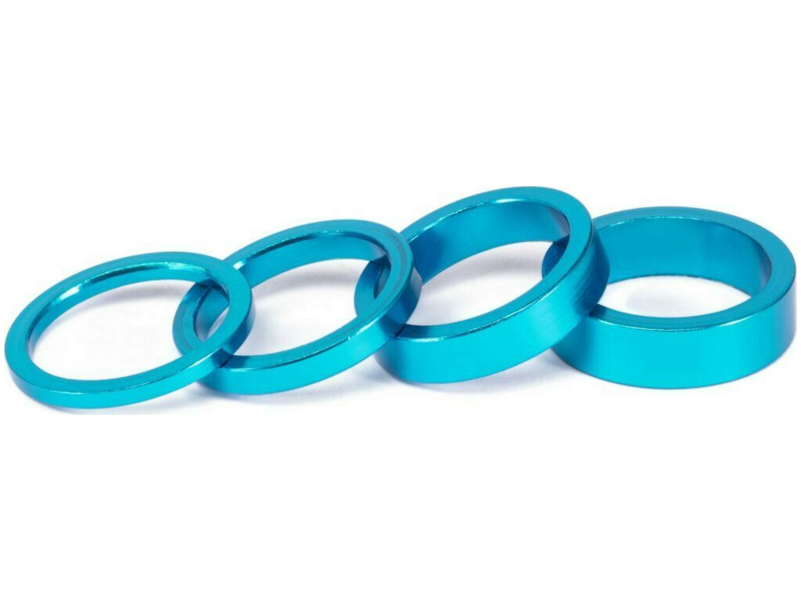 Headset Spacer A great way to adjust your bar/ stem height with a little added flair Colour: Black / Blue / Carbon Fibre / Cyan / Gold / Oil Slick / Purple / Red / Silver Weight: 24g (0.84oz : 0.05lbs) (4pcs) Features: 6061-T6 alloy and Carbon Fibre. Includes 3mm, 5mm, 8mm & 10mm spacers 4 sizes per pack